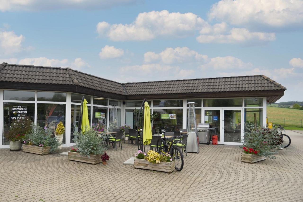 Bahlmann'S Radwelt & Freizeitresort Sangerhausen Exteriör bild