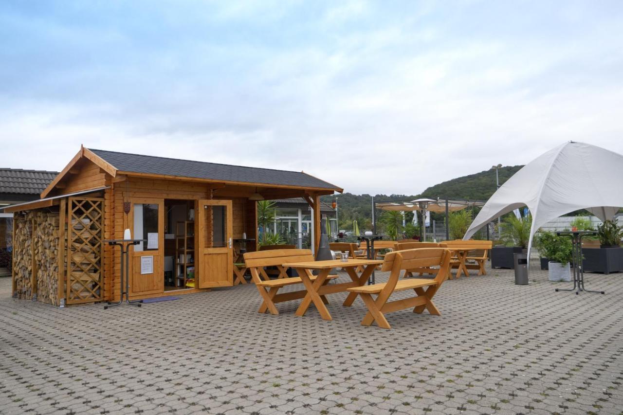 Bahlmann'S Radwelt & Freizeitresort Sangerhausen Exteriör bild